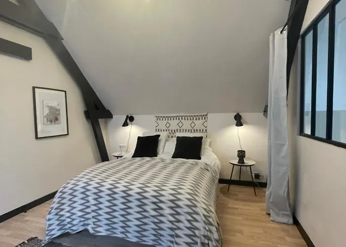 La Lisiere Du Bois * Saint-Senier-de-Beuvron